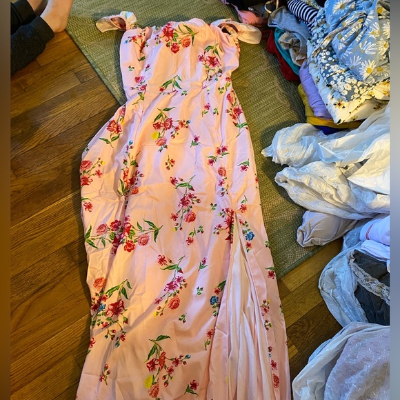 NWT&NWOT Maternity Dress Bundle!!! - Picture 10 of 10